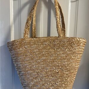 Elegant Tan Woven Tote Bag